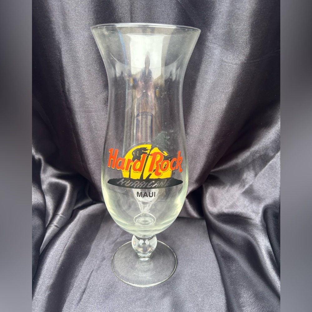 NIB Hard Rock Cafe “Maui” Hurricane Glass